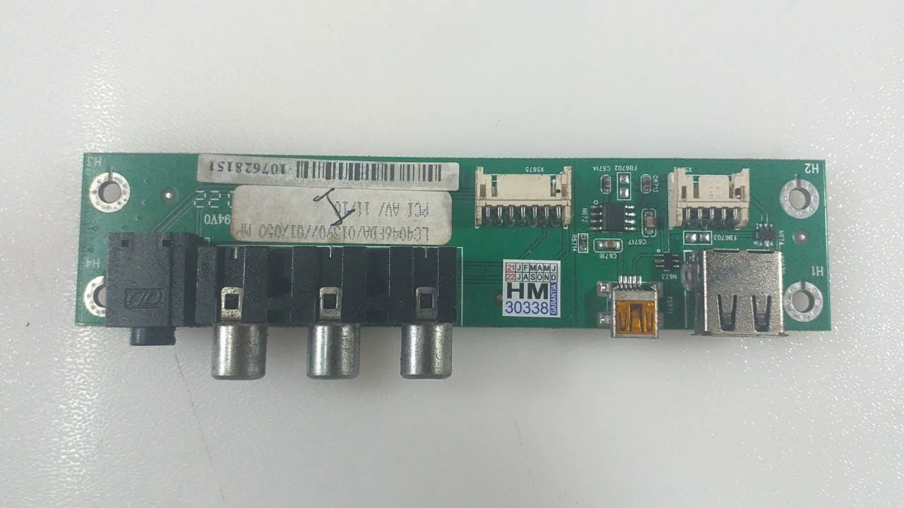15122904984_15118888201_WhatsApp20Image202022-04-0120at2009.51.58.jpeg Placa Av Usb Semp Toshiba Lc4055(b) | *35014647 - Imagem 1