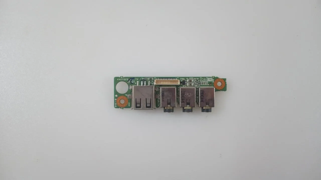 15130623787_WhatsApp20Image202022-06-0320at2012.07.35.jpeg Placa de Audio USB Positivo / e251244 - Imagem 1