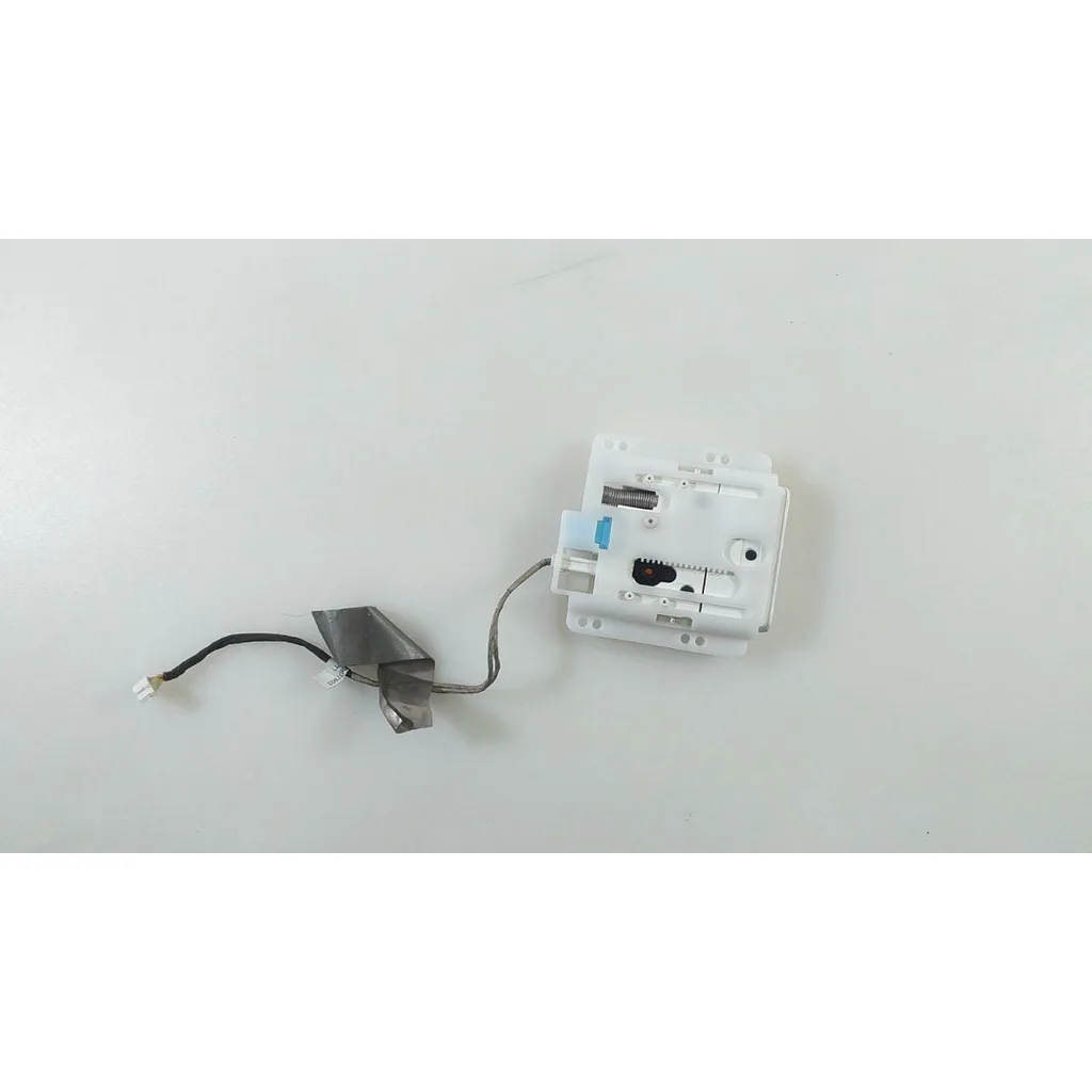 sg-11134201-7qve0-lixeupaqtrf1fc Webcam LG All In One 24v550 | Ead63207903 - Imagem 1