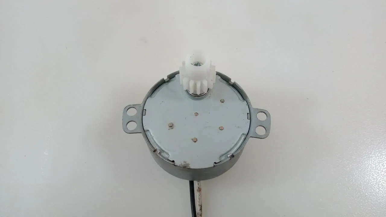 15177463403_WhatsApp20Image202023-02-2420at2015.41.54.jpeg Motor Resistencia Climatizador Consul C1r06 | Ty-50b ( 127v ) - Imagem 1