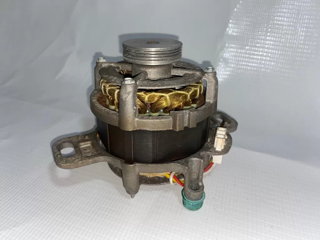 WhatsApp Image 2023-07-12 at 12.44.14 Motor Lavadora Electrolux Lte12 | 220v Original (Polia Estriada) - Imagem 1