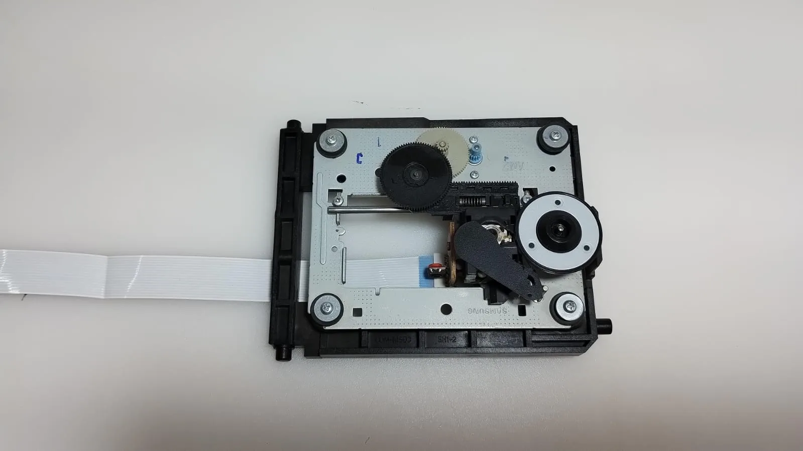 WhatsApp Image 2023-11-28 at 11.41.03 Unidade Óptica Mini system Lg Lm-u1350a - Imagem 1