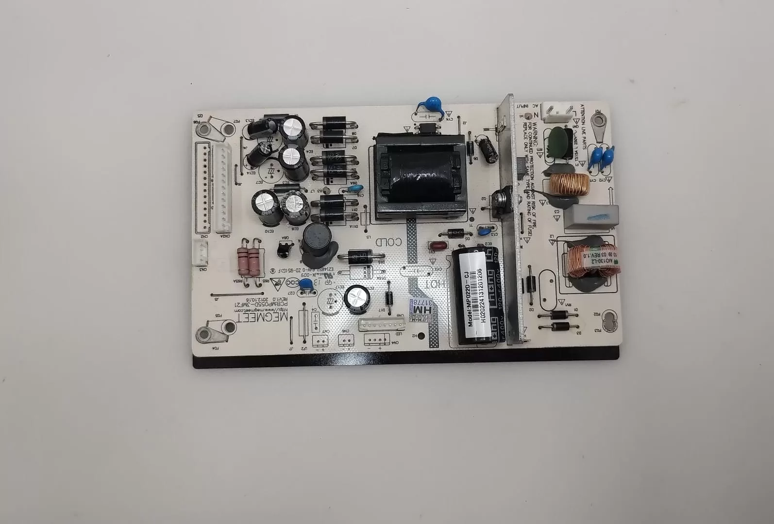 WhatsApp Image 2023-12-18 at 10.30.42 Placa Fonte Philco ph33n62dg / mp055d-3mf21 - Imagem 1