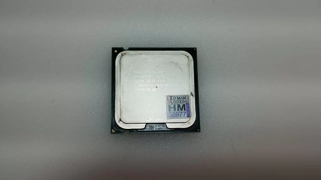 WhatsApp Image 2023-12-26 at 11.57.45 Processador Intel Celeron 430 SL9XN 1.80 GHz | PC - Imagem 1