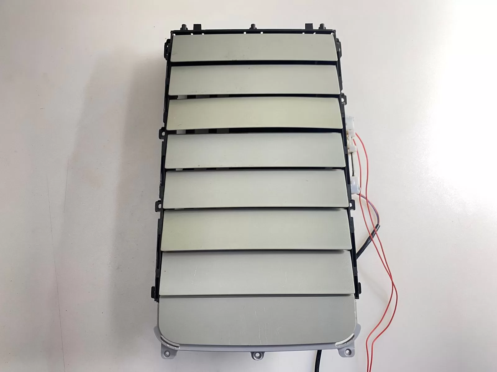 Aletas Climatizador Consul C1f0770 Aletas Climatizador Consul C1f07 - Imagem 1